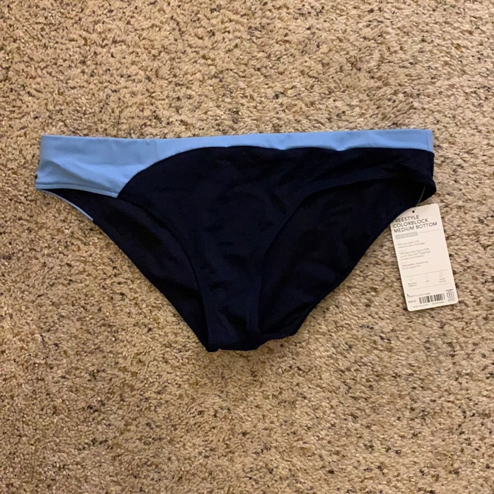 Athleta Freestyle Colorblock Medium Bottom - Picture 3 of 6